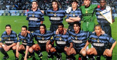 El Inter de Milán de Ronaldo, Zanetti, Zamorano, entre otras estrellas. Fue uno de los equipos sensaciones de Europa. Al ganar la Europa League en una final apasionante.